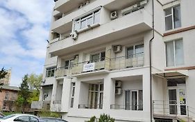 Camere de închiriat Darius 16 , 2 camere